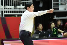 'NBA 출신 데뷔' PO 불발 위기→7경기 남기고 승부수, 문경은 KT 감독 "많은 걸 바라지는 않지만..." [수원 현장]