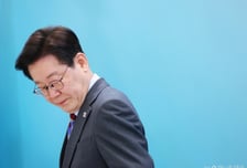 李대통령, 대전 공장 화재에 "국무총리 곧 현장 도착…진압·구조에 총력"