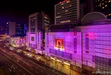 "BTS 팬 몰려와 돈 펑펑" 백화점·편의점 웃는다...매출 어마어마