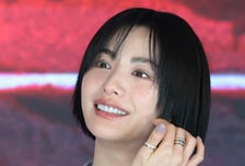 '강도 피해' 나나, 가해자 재판에 증인 불출석…"2차 가해 분노"