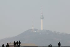 봄날씨 같이 포근한 주말, 초미세먼지 '나쁨'…외출 주의보