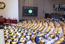 與 "檢조작기소 국정조사, 선택 아닌 책무…낱낱이 밝혀낼 것"