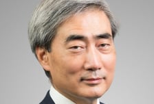 위기 때마다 등장한 '실용 매파' 신현송…고환율·부채·물가 해법 찾을까