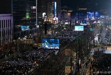 "하이브, BTS 광화문 공연 이후 주가 하락 과도…비중확대"-하나