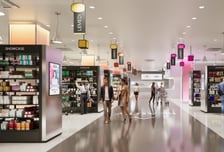 국내 최대 규모 드럭스토어 '르 메디' 청량리 1호점 개소