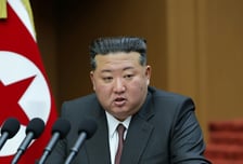 김정은 "가장 적대적인 국가 공인"…'적대적 평화공존' 가능할까