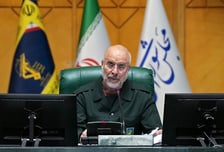 갈리바프 이란 의장, 트럼프의 선택? "베네수 모델" vs "오판"