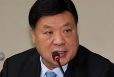 '주총 복귀' 서정진 "셀트리온, 올해 영업이익 1.8조 목표"