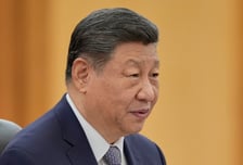 중국 "일본 자위대원, 대사관 침입해 살해 위협" 강력 항의