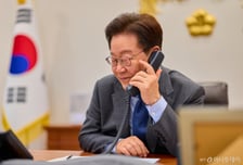 이재명 대통령, 뉴질랜드 총리와 통화…중동 상황 전망 공유
