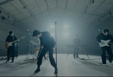 배우 김남길, 가수로 정식 데뷔…'너에게 가고 있어'