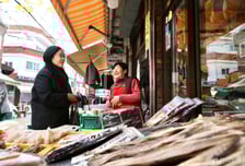 100년 이상 지속될 지역 랜드마크 전통시장 키운다…최대 30억원 지원