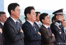 [속보]李대통령 "KF-21' 양산 1호기 출고…실전배치 준비 마쳤다"