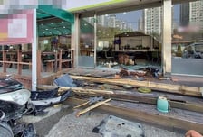 점심시간 식당 덮친 차…80대 운전자, 주차 중 가속 페달 밟고 돌진