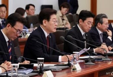 [속보]李대통령 "전기요금 웬만하면 유지하려 해…절감 각별히 협조 당부"