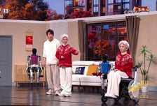 "밀크티 한잔 값으로 돌봄서비스"...中 '실버경제' 시장 열린다