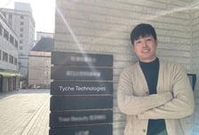 우버 창업자에 회사 판 이 사람...자동차 부품 유통 혁신 나섰다