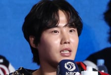 [포토] 임찬규 '개막을 기다렸어요'