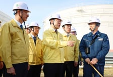 李대통령 "전기요금 웬만하면 유지… 전국민 절약 동참해주길"