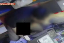 "편의점 알바가 음란행위"...여사장이 CCTV 증거 보내자 적반하장