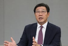 제약업계 "복제약 약가 16% 인하에 '비상경영'…조정·보완해야"