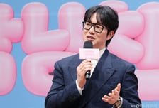 '고막남친' 성시경 "내 잘못" 첫 방송도 하기 전에 사과부터...왜