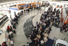 미국 상원 국토안보부 예산안 통과…공항 혼잡 해소되나