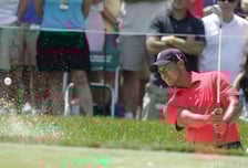 골프황제 타이거 우즈 또 전복사고…"상태 아직 불분명"