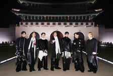 "K팝 유일의 기록" BTS '아리랑', 영국 차트 휩쓸었다…통산 3호 1위