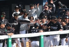 [포토] 허경민 '기선제압 확실히'