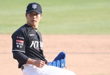 [포토] 박영현 '달콤한 매조지'