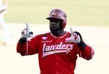 [포토]'9회말 동점타 터트린' 에레디아