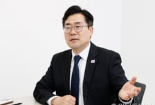 [인터뷰]박찬대 "새로운 인천 자신감, 기존 행정 넘는 아이디어 있다"