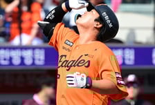 '이러면 100억도 싸다' 한화 강백호, 어젠 끝내기→오늘은 투런포... '확실한 해결사의 가치' [대전 현장]