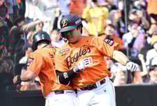 '폰·와 공백? 점수 더 내면 되잖아' 한화 미친 타선, '2G 31안타→20점 폭발→개막 2연승 질주' [대전 현장리뷰]