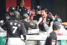 '34구→14구' 박영현 이틀 연속 SV 투혼! KT, LG에 6-5 승... 개막 시리즈 싹쓸이 [잠실 현장리뷰]