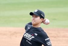 [포토] 손동현 '막아야 한다'