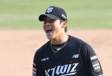 [포토] 박영현 '매조지 환호'