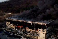 경기도 용인시 물류창고 화재…소방관 100여명 투입