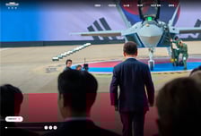 '대통령과 찍은 셀카 여기에'…李대통령 취임 300일, 靑 정식 홈페이지 공개