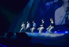 [더벨]'큐브엔터' 나우즈, 첫 팬 콘서트 성료