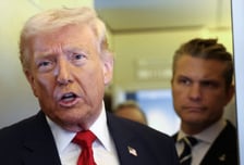 트럼프, 시장 달래기 "이란과 협상 아주 잘돼…곧 합의할듯"(상보)