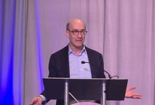 美 경제 석학 "위안화, 5년 내 달러 대안 통화로 부상"