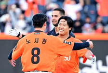'충격 불펜→역전극 속출' 저질 야구? 아니다 '재미 폭발' KBO리그 매력 [신화섭의 스포츠 인사이드]