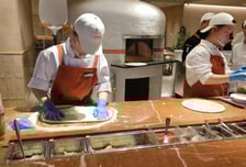 '광화문 핫플' 올리페페, 여의도점 문 연다