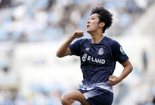 '데뷔전 1골 1도움' 강현제, 5라운드 MVP 겹경사... 이랜드 베스트 팀까지 '싹쓸이'