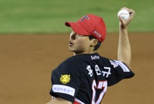 [포토] 홍민규 '막아야 한다'