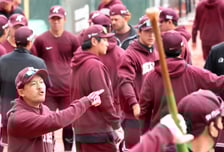 [포토]'이젠 코치 포스' 키움 플레잉코치 이용규