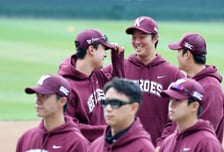 [포토]'나 돌아갈때까지 잘 버텨!' 안우진