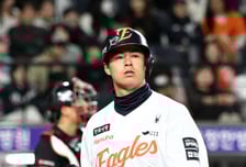 '삼진-삼진-삼진-삼진-삼진' 노시환 부진보다 더 심각한 4번 고집→타순 조정은 도저히 안되나